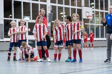 Bild 92 - wDJ Loewinnen Cup D1